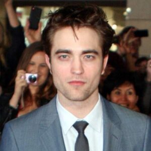 Robert Pattinson net worth